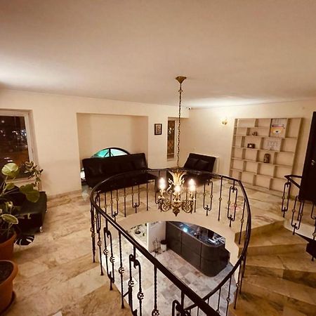 Hotel Grand Тбилиси Экстерьер фото