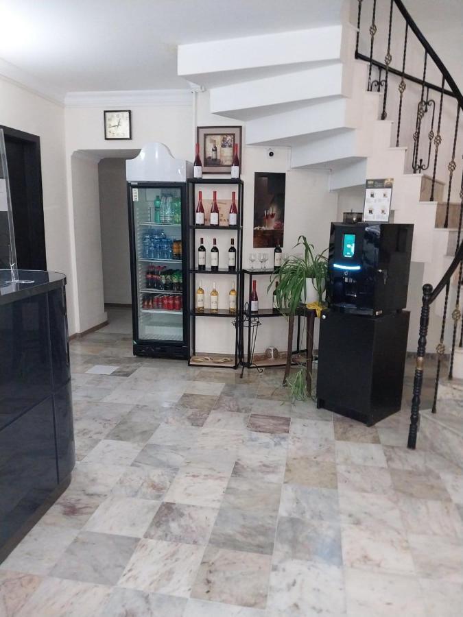 Hotel Grand Тбилиси Экстерьер фото