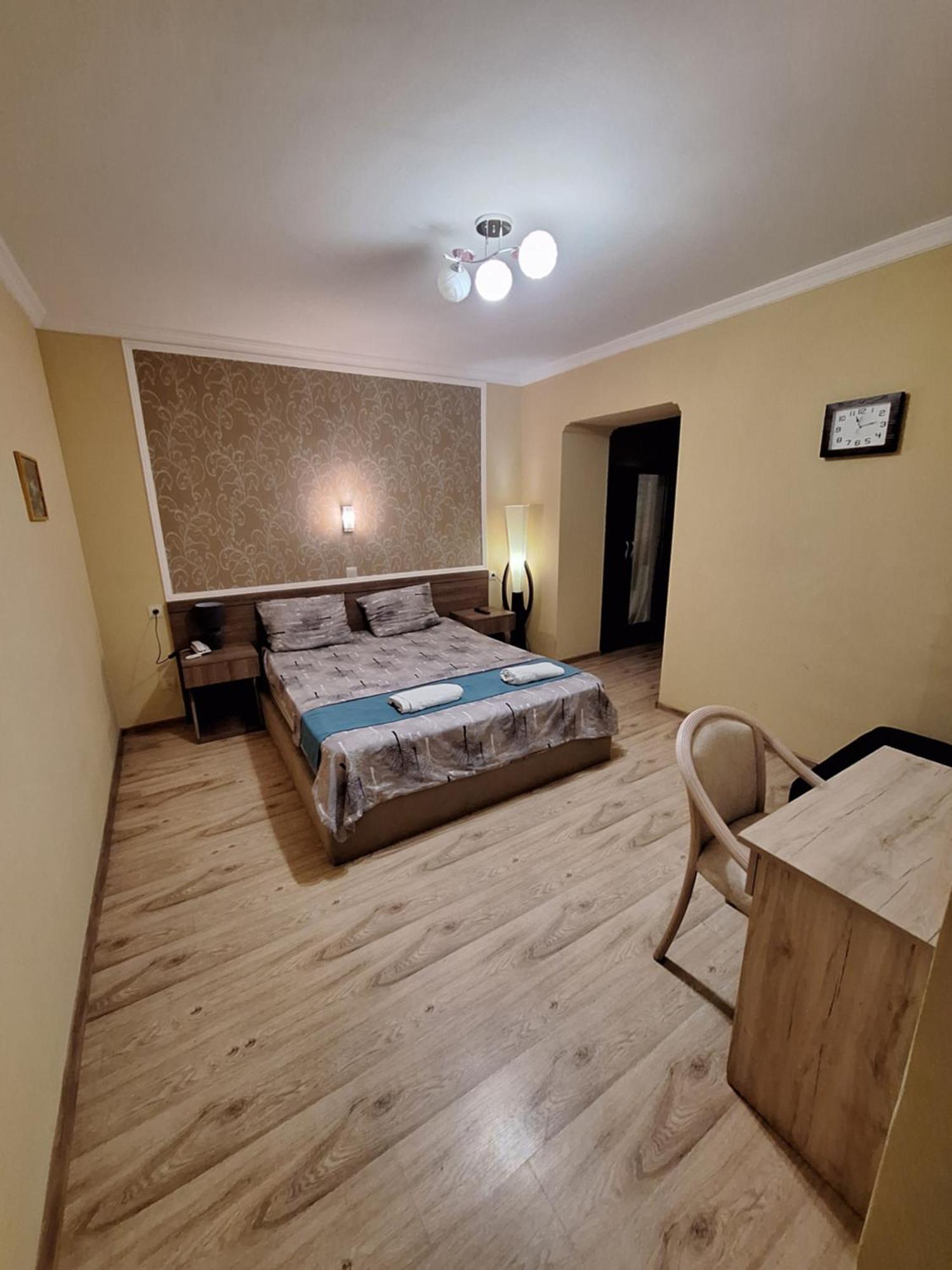 Hotel Grand Тбилиси Экстерьер фото