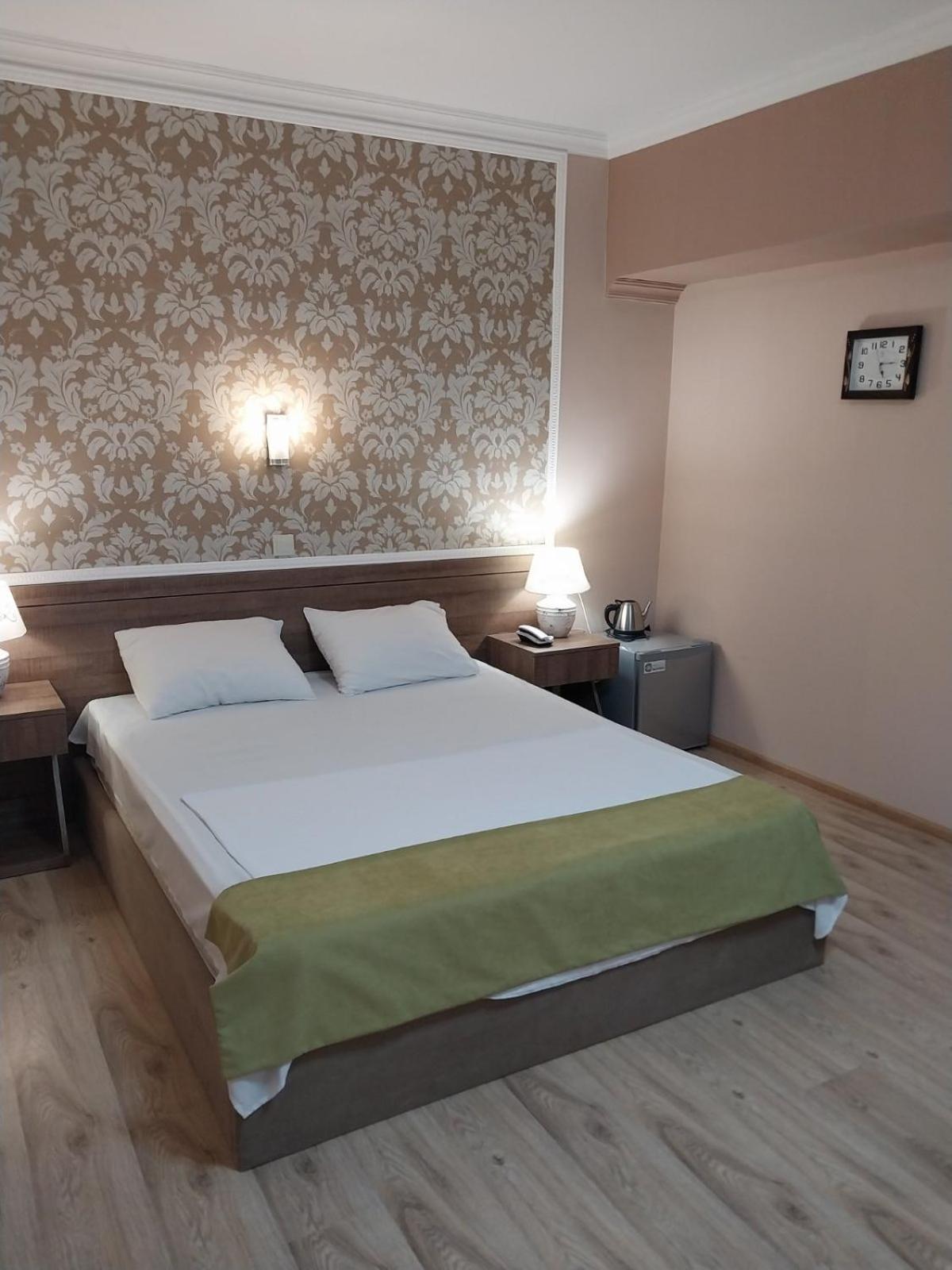 Hotel Grand Тбилиси Экстерьер фото